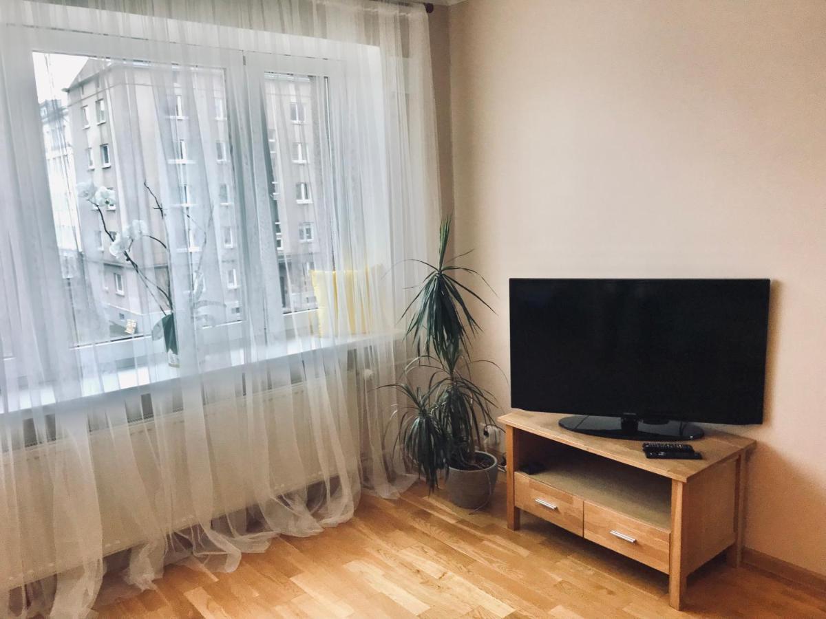 Cozy Central Apartment Таллин Экстерьер фото